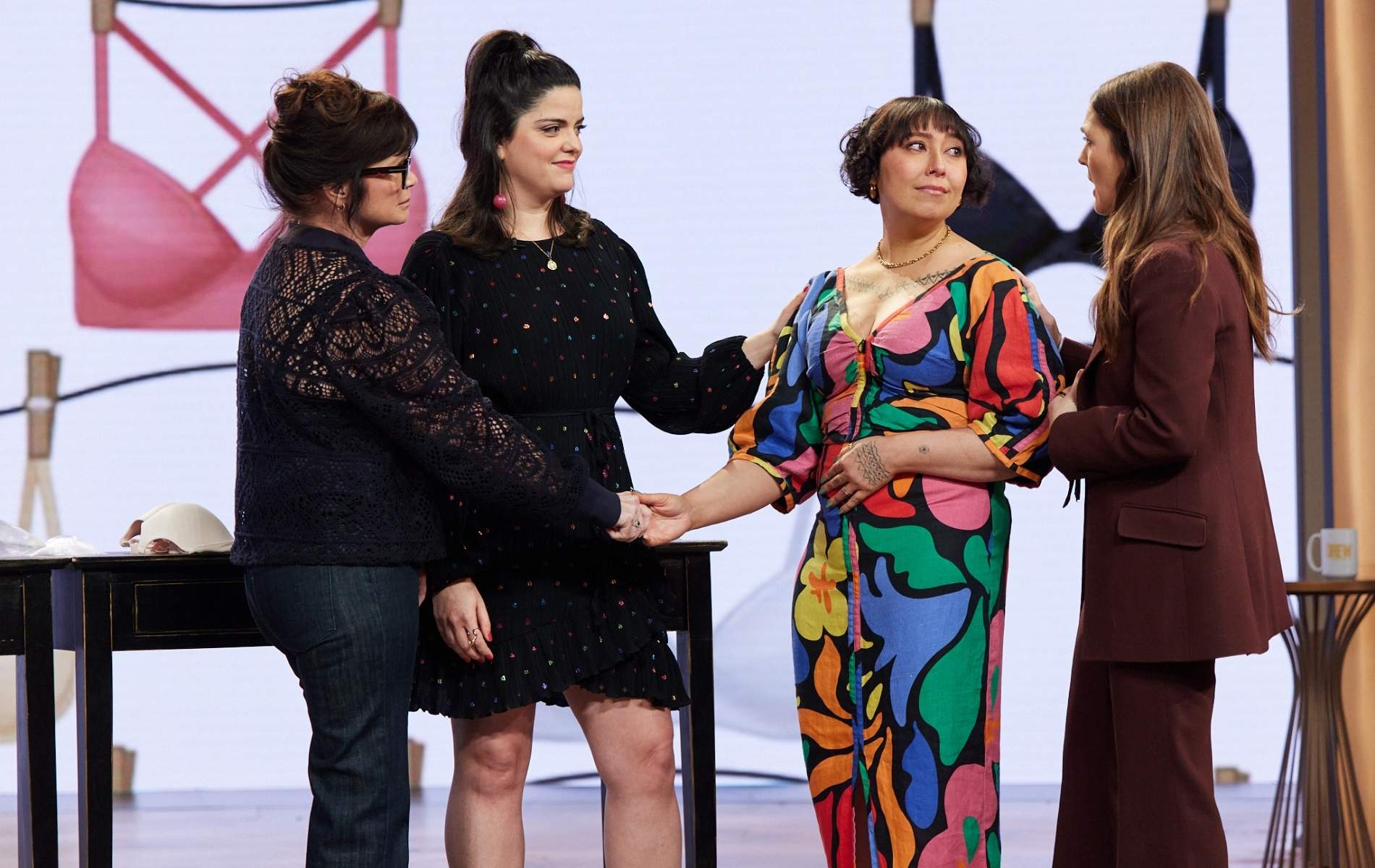 Kimmay Caldwell with Drew Barrymore, Caitlin and Valerie Bertinelli